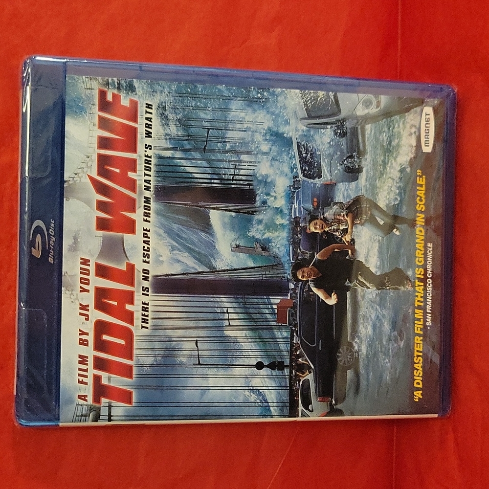 😎 NWT Tidal Wave Blu-ray movie film